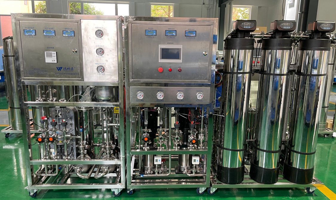 反滲透純水設(shè)備 反滲透純水設(shè)備